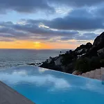 Iris Zahara 4*